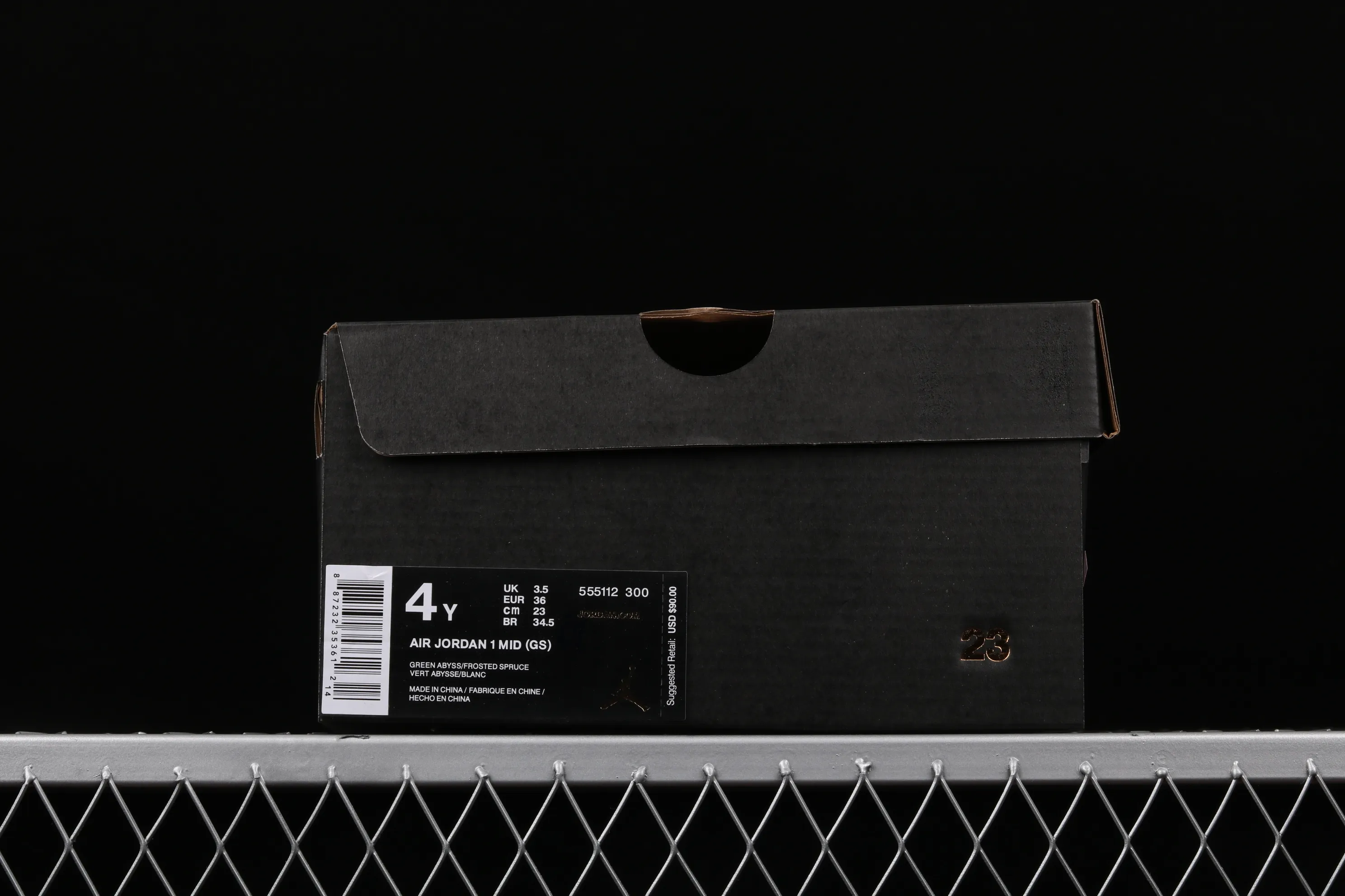 All categories Air Jordan Jordan series basketball shoes Air Jordan 1 Mid Air Jordan 1 Mid AJ1 Joe 1 mid-top cultural basketball shoes 555112-300